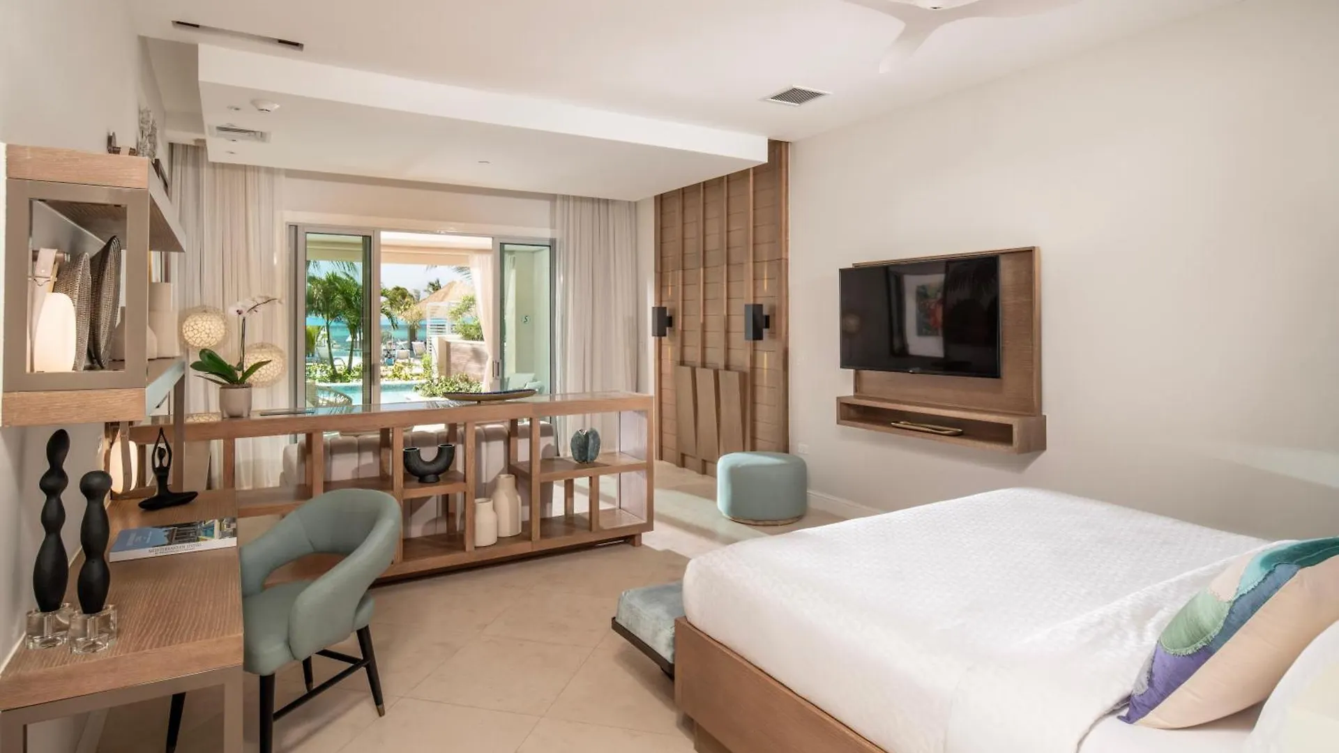 ***** Hotel Sandals Dunns River All Inclusive Couples Only Ocho Rios Jamaica